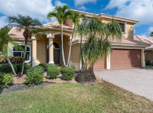 19628 Biscayne Bay Dr, Boca Raton, FL 33498