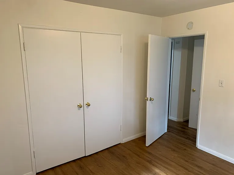 Unit Photo