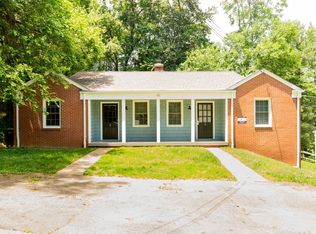 107 Cresap Rd APT A, Charlottesville, VA 22903