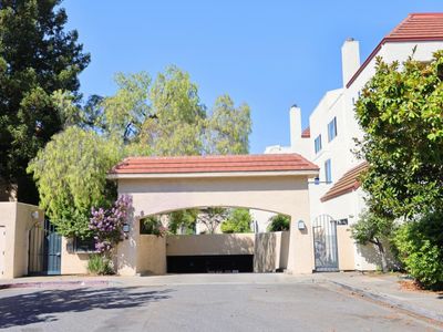 2585 Park Blvd APT Z206, Palo Alto, CA, 94306