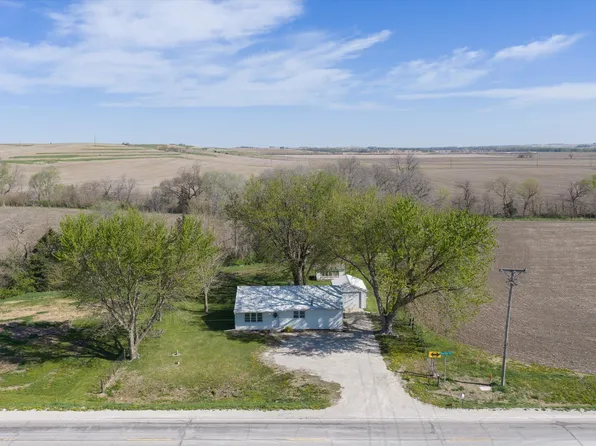 42998 Tamarack Rd, Avoca, IA 51521