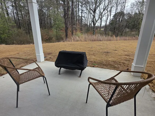 381 Morgan Rd, Carrollton, GA 30116
