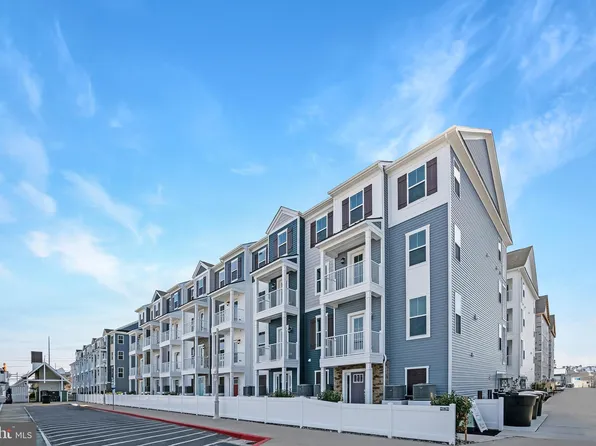 14302 Sinepuxent Ave Unit E, Ocean City, MD 21842