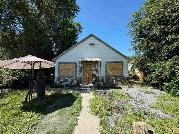 414 E Chicago St, Caldwell, ID 83605