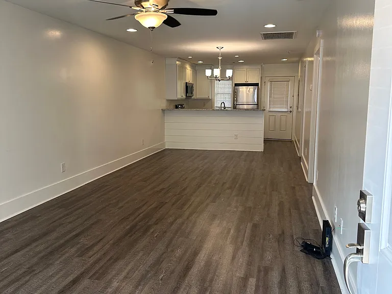 95 Valley Dr #95 — Photo 4