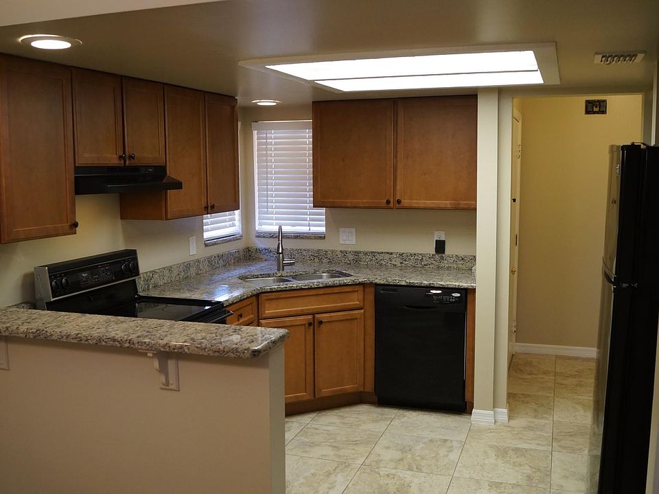 1st image of 321 Pinesong Dr