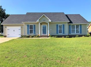 1025 Whiskerlake Dr, Fayetteville, NC 28312