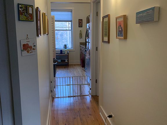 5th image of 4609 N Dover St APT 3W