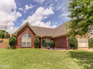 1260 Glasscook Dr, Southaven, MS 38671
