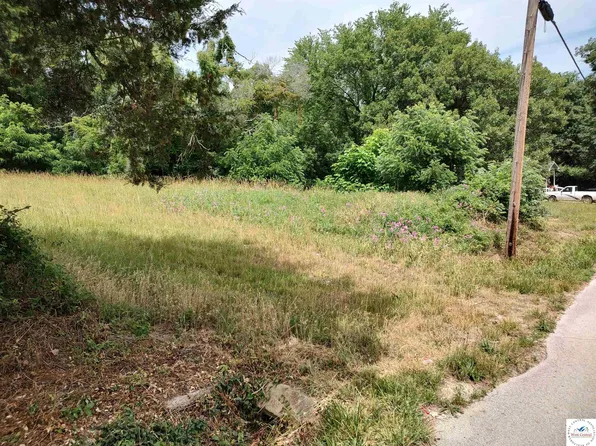 331 N Water, Clinton, MO 64735