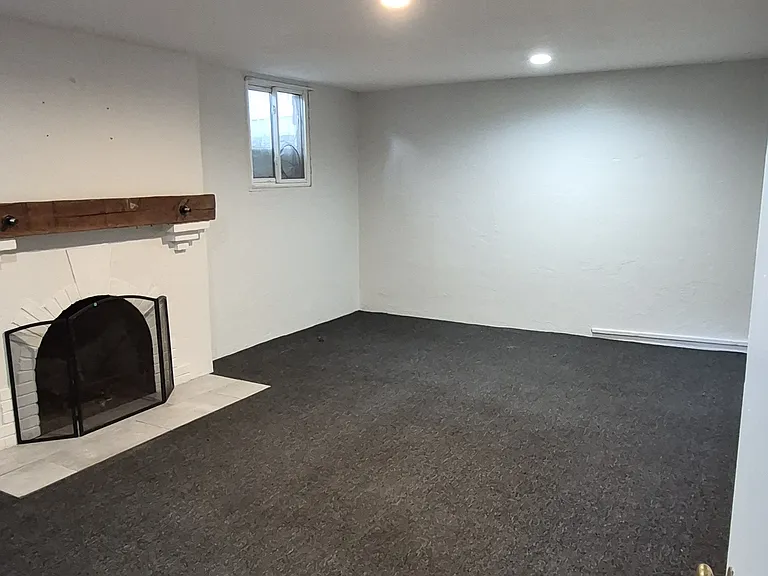 2808 Goddard Rd — Photo 19