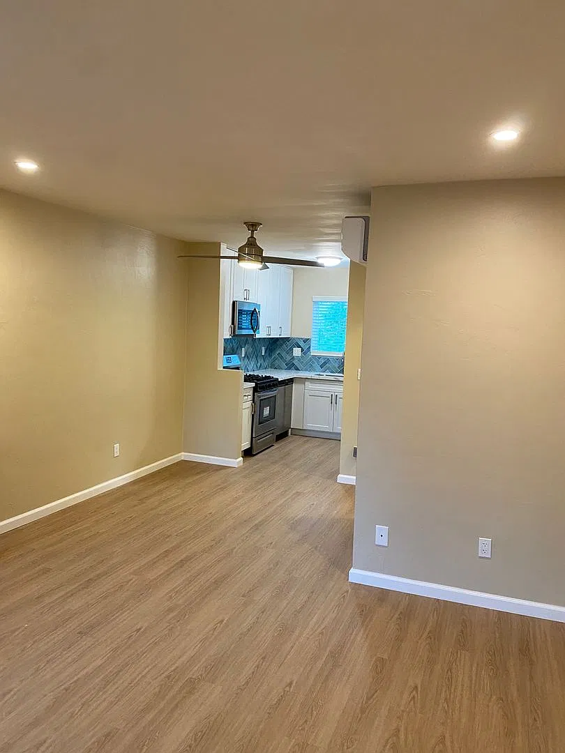 1411 Tyler Avenue — Photo 4