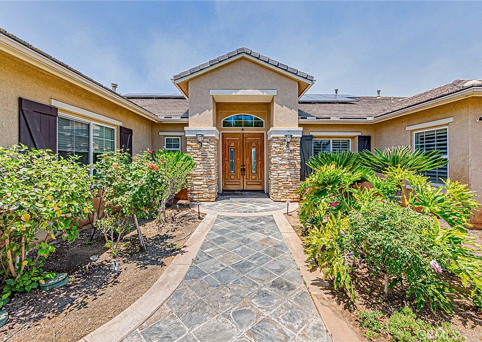 1st image of 4088 Shady Ridge Cir