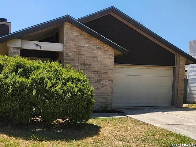 3 bed, 2.0 bath, 1144 sqft, $1,450 — Photo 4