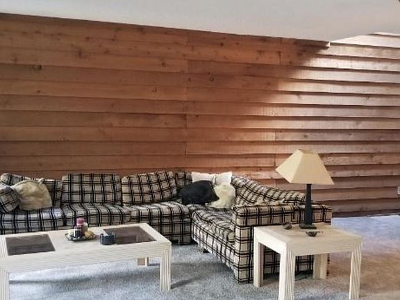 3rd image of 277 Toweridge Dr
