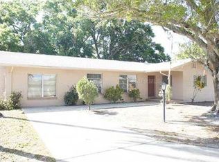 111 Loquat Ln, Sarasota, FL 34232