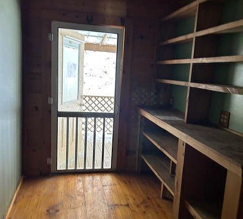 2nd image of 112 Carter Brock Rd