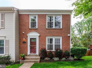 11971 Glen Alden Rd, Fairfax, VA 22030