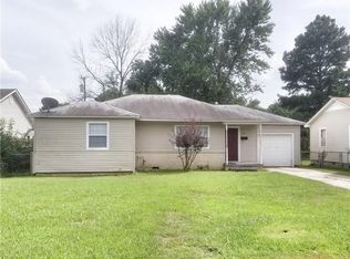 3700 Ridgeway Dr, Fort Smith, AR 72904