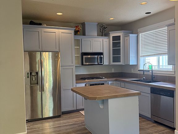 5th image of 16264 SW Gage Ln