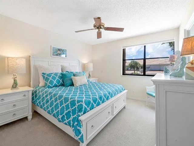 3 bed, 2.5 bath, $4,300 — Photo 3