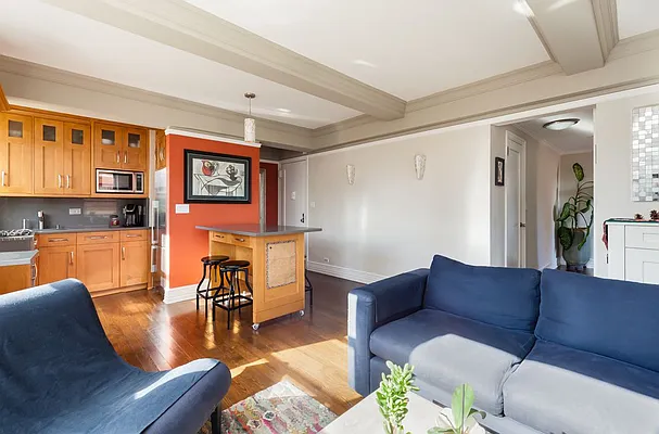 Rented by Compass | media 13