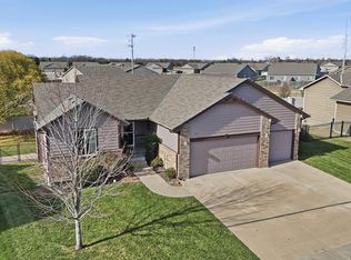 1717 E Aster St, Andover, KS 67002