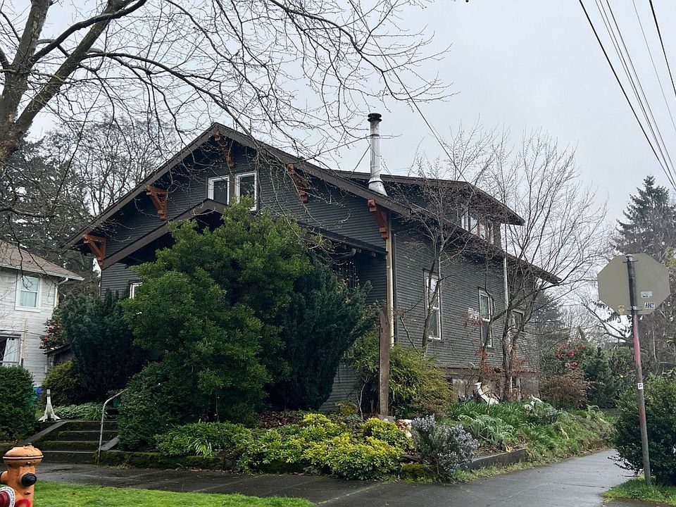 2nd image of 2156 N Emerson St