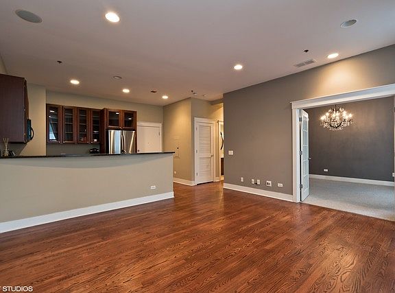 5th image of 888 S Michigan Ave Unit 602