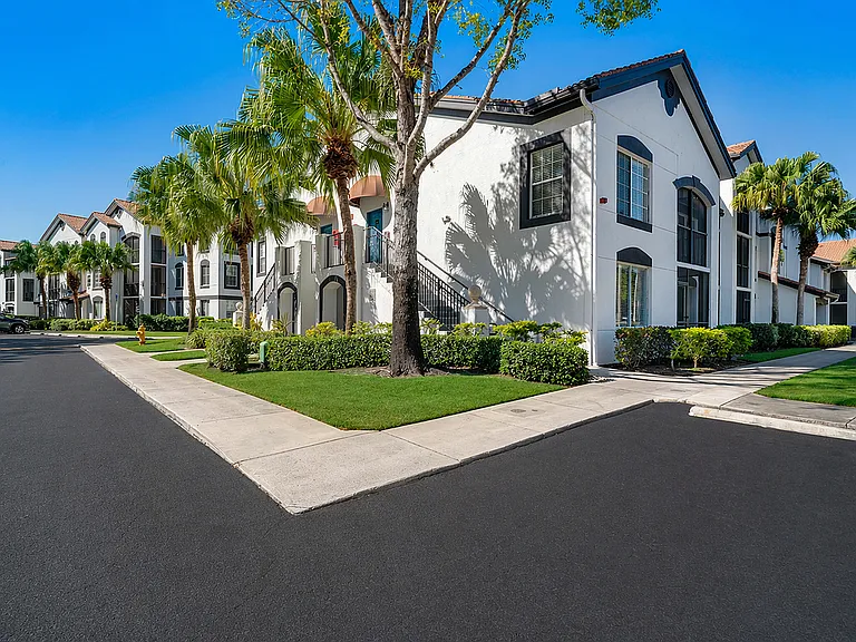 Aventine Exterior