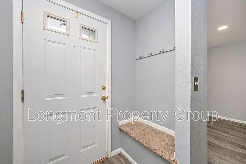 2 bed, 1.5 bath, 1440 sqft, $2,040 — Photo 3