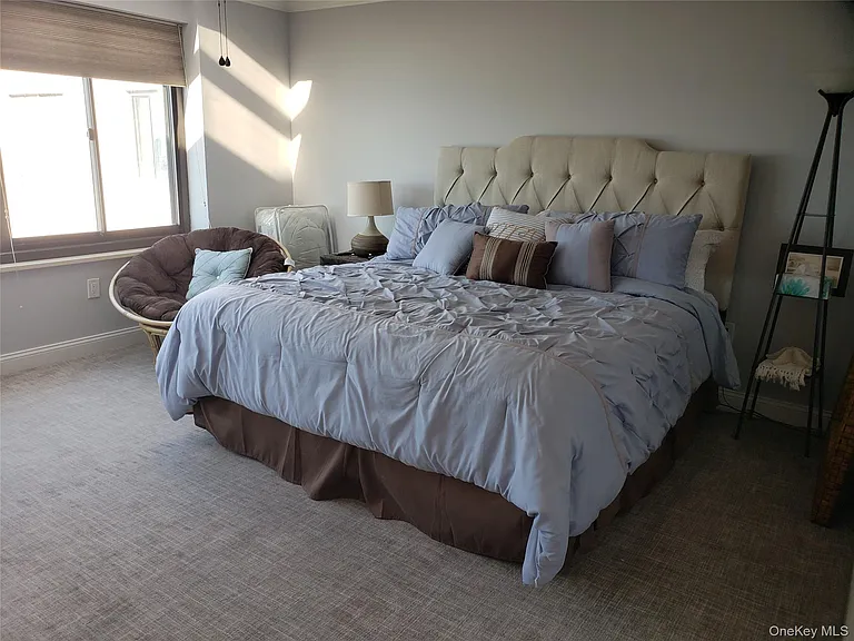 100 W Broadway #7L — Photo 28
