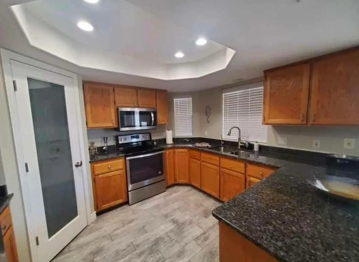 3 bed, 1546 sqft, $2,200 — Photo 2