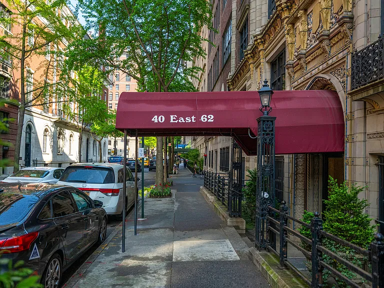 40 E 62nd St #6E — Photo 3