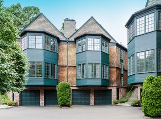 33 Mead St, New Canaan, CT 06840