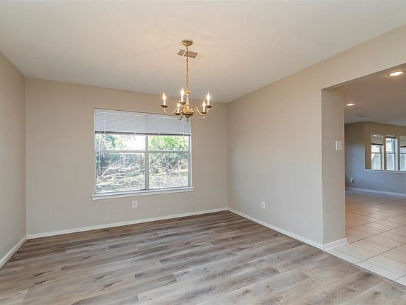 4th image of 18622 S Lyford Dr