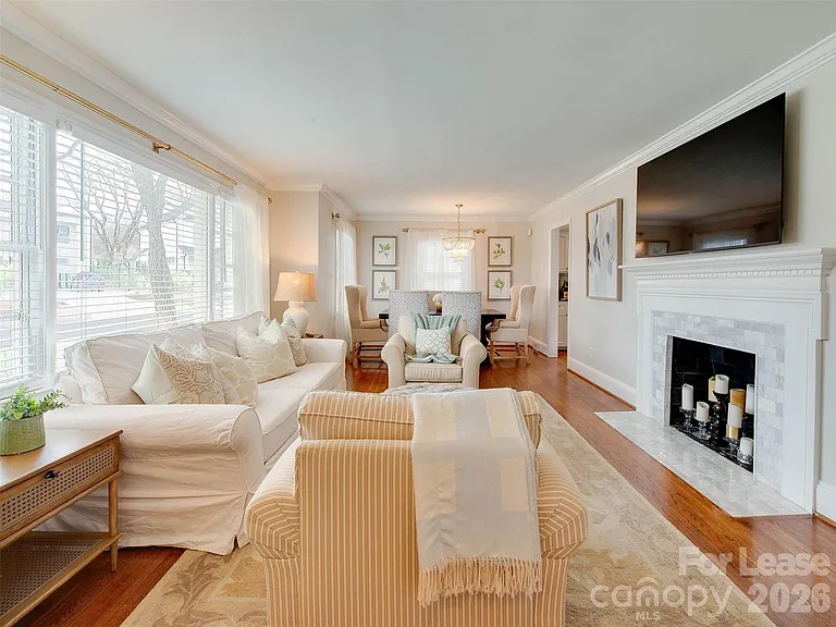 3221 Sunset Dr — Photo 7