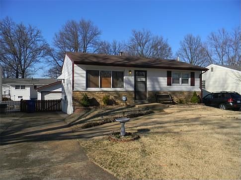 1st image of 7809 Clymer Dr