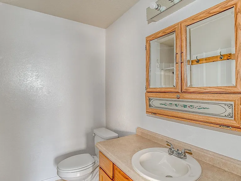 6530 Fall Creek Hwy — Photo 30