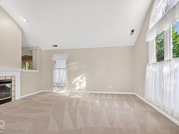 5th image of 9503 Cadbury Cir