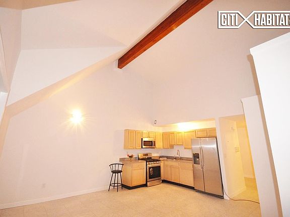 3rd image of 37 Noll St #2