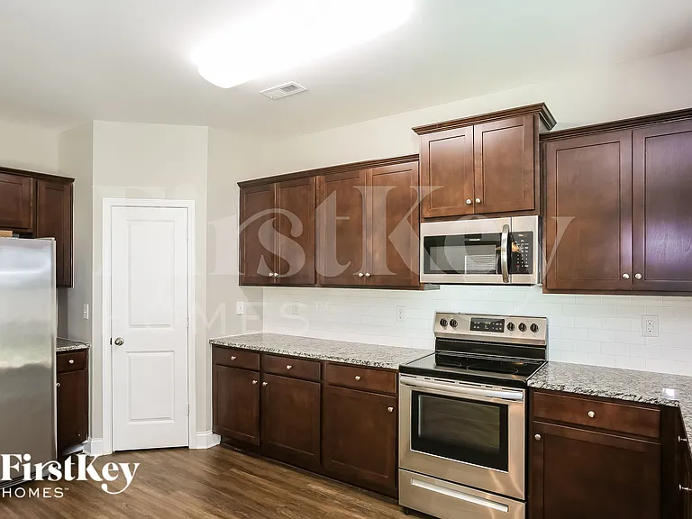 9520 Blue Knoll Ct — Photo 6