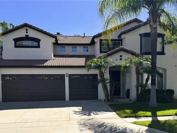 664 Rembrandt Cir, Corona, CA 92882