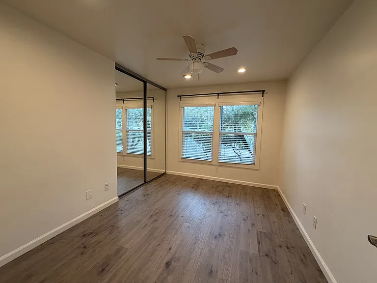 161 D Ave #1 — Photo 25