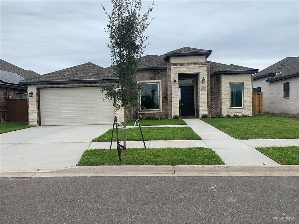 1st image of 3903 Grand Canal Dr