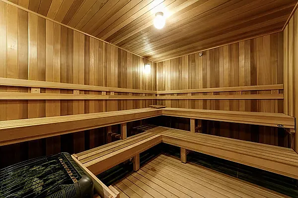 Rented by MNS | media 52