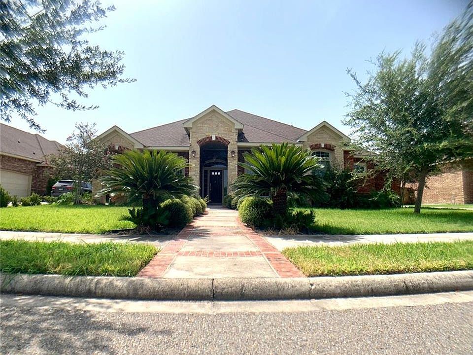 1st image of 2503 Grand Canal Dr