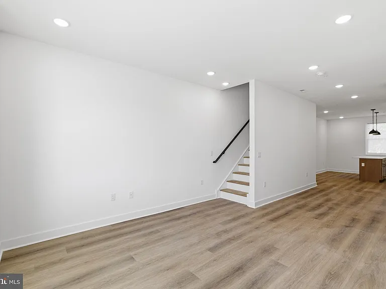 617 W Cumberland St #2 — Photo 11