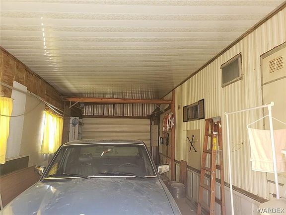 2nd image of 7840 S Oriole Dr