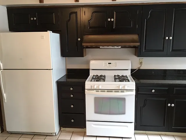 2638 Fenwick Rd — Photo 7